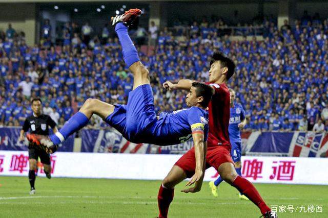 周鹏:詹姆斯38岁还这么猛 我也能继续绽放光芒